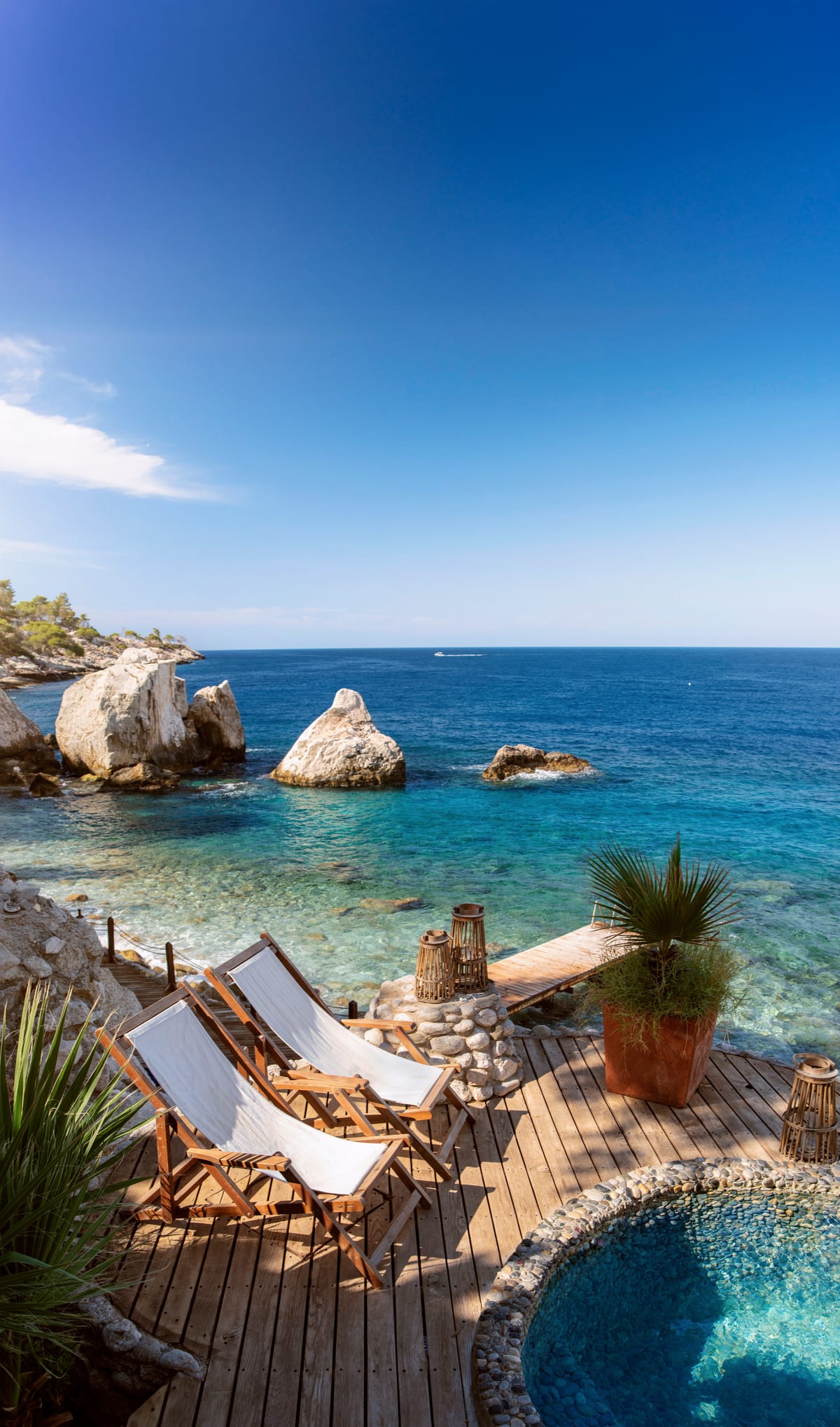 Luxury Suite with Private Pool